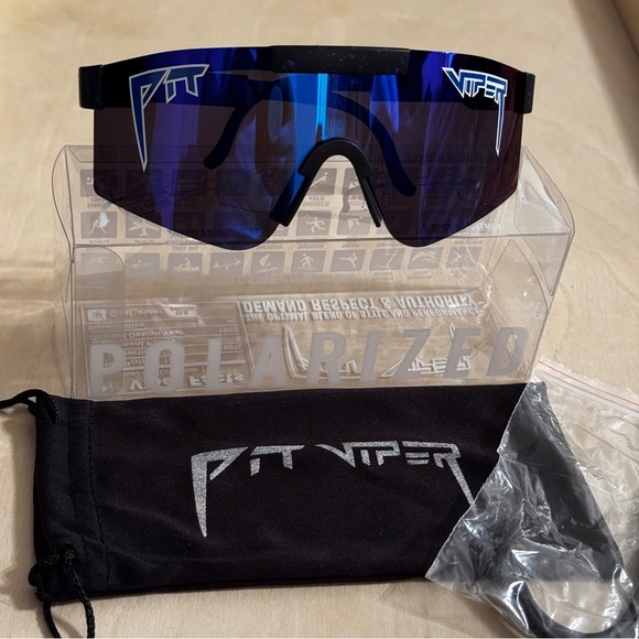 Pit Viper Other - NWT - Polarized Pit Viper Sunglasses - Midnight Blue Lens & Speckled Black Frame
